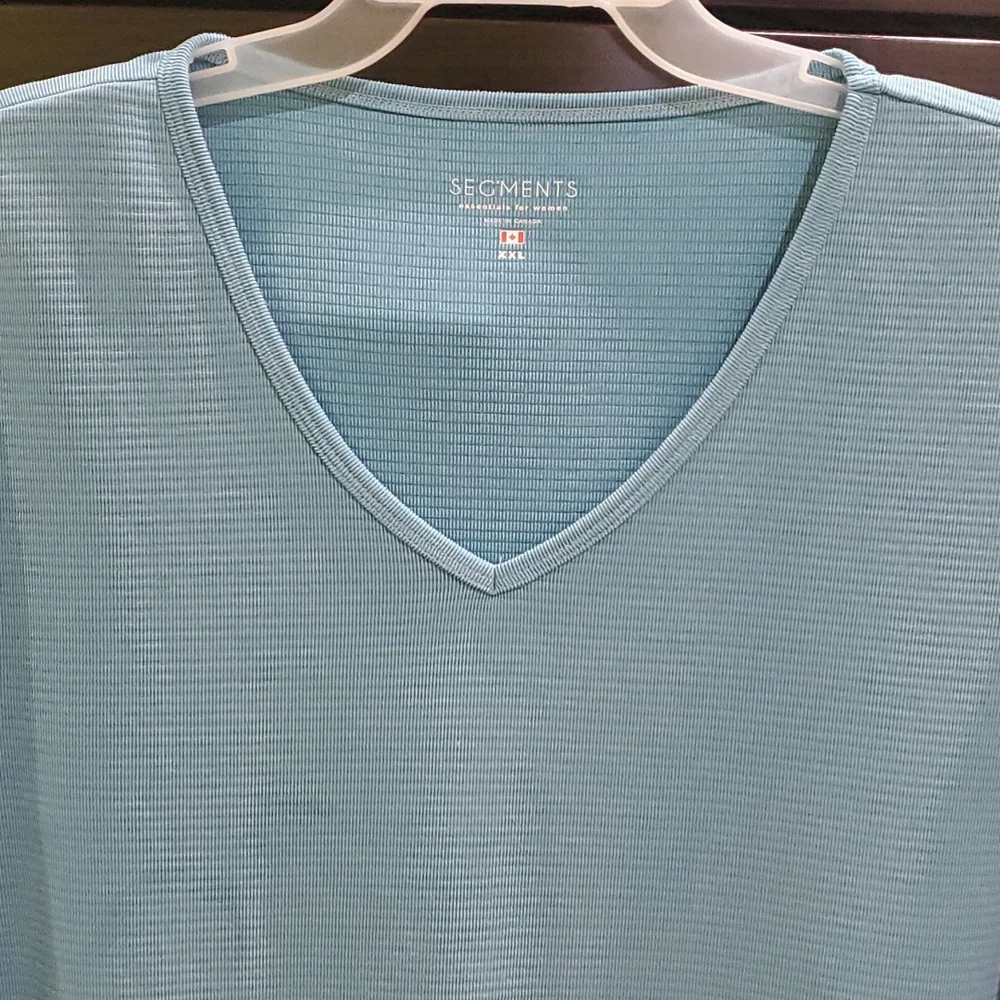 solid printed tops - Picture 2 of 5